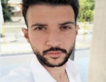 Uğur PEHLİVANOĞLU <br>MERZİYYE NECEFOVA’NIN “ÖYLE ÖZLÜYORUM Kİ” ŞİİRİ ÜZERİNE  BİR İNCELEME<br>Öyle Özlüyorum ki Öyle özlüyorum… Öyle özlüyorum ki… İçimde yalnızlığımın Sızısı