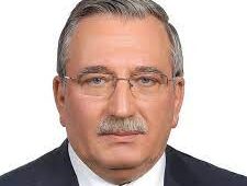 Prof. Dr. M. Hanefi BOSTAN <br> ERMENİ İHANETLERİ ve TEHCİR <br> Osmanlı Devleti, bünyesinde altı yüzyıl Ermenileri barındırmıştır.