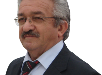 Dr. Mehmet YARDIMCI <br> ÂŞIK DAİMÎ <br> Âşıklar, kökleri İslamiyet’ten önceki Orta Asya  Türk kültürüne dayanan ve