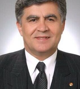 Hikmet KAPLAN <br> TÜRK DÜNYASI NOTERLER BİRLİĞİ <br> Türk Dünyası Noterler Birliği’nin kurulmasıyla