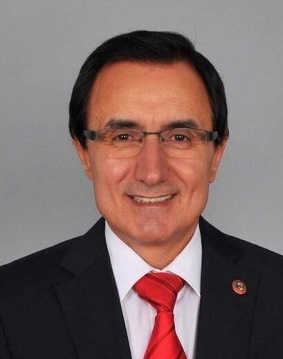 Av. Arb. Selim ATEŞ <br>  ÜLKÜCÜLÜK: FIRTINAYA KARŞI YÜRÜMEK <br> Ülkücülük, yalnızca ideolojik bir tercihin ya da  siyasi bir duruşun